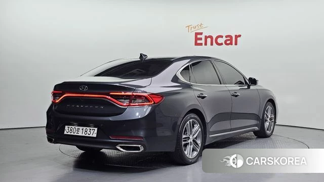 Hyundai Grandeur IG id 4345586 из Кореи 12
