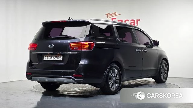 Kia The New Carnival id 4615323 из Кореи 12