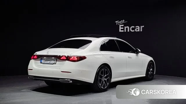 Mercedes-Benz E-Class W214 id 3575879 из Кореи 12