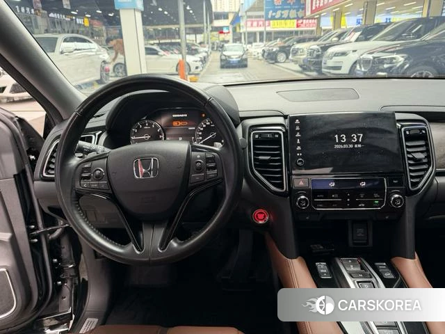 Honda UR-V id 4279125 из Китая 12