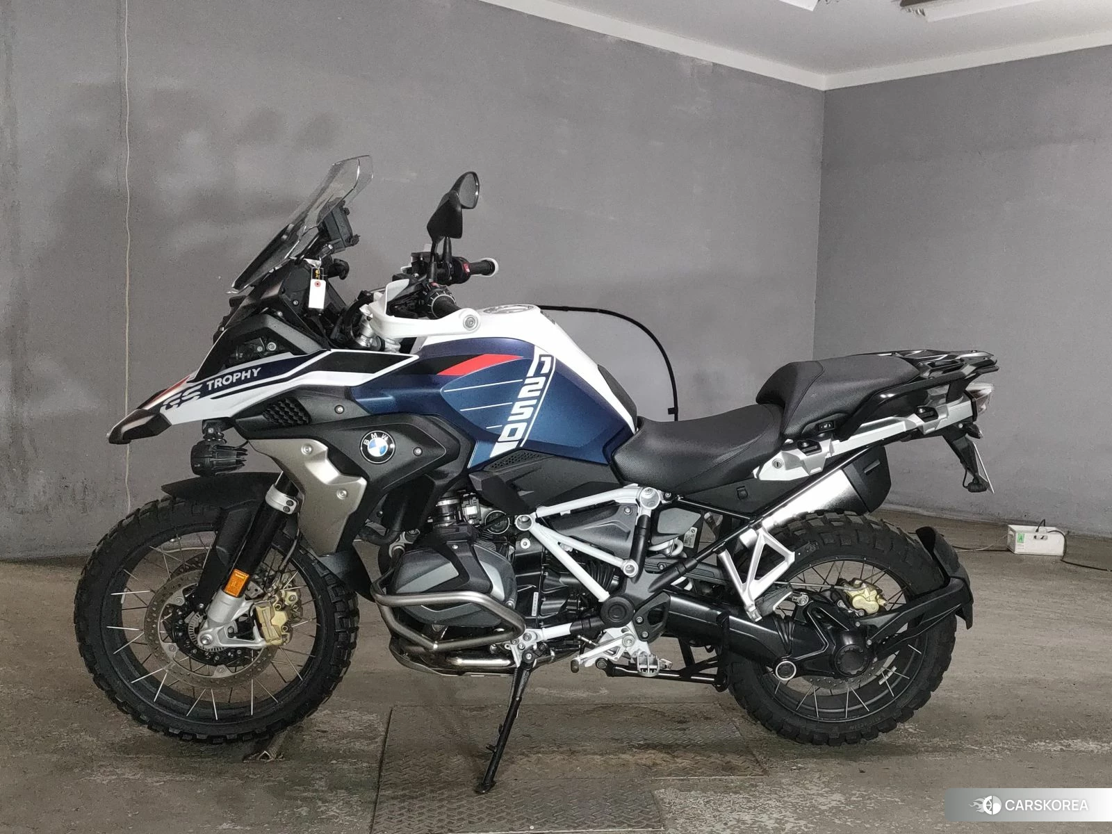 Проданный BMW R1250GS 2023 из Японии