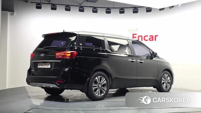 Kia The New Carnival id 4658193 из Кореи 12