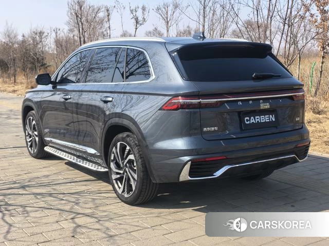 Geely Automobile Xingyue L 2024 Темно-серый из Китая, фото 2