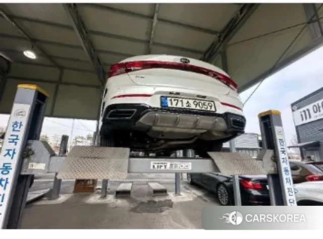 Kia K5 3rd generation 2021 Белый из Кореи, фото 2