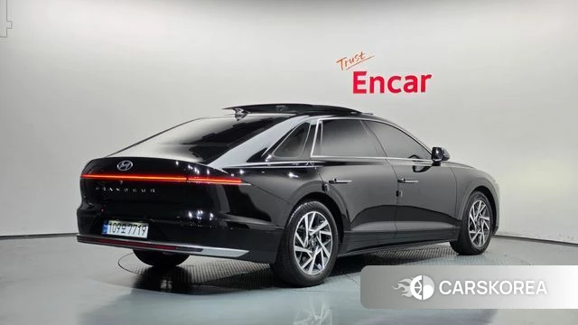 Hyundai Grandeur Hybrid (GN7) id 4898518 из Кореи 12