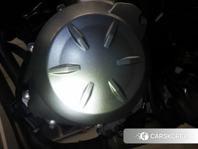 Engine photo