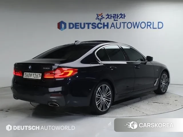 BMW 5 Series (G30) id 3567860 из Кореи 12