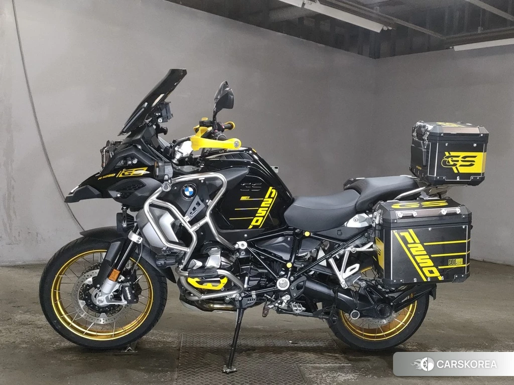 Проданный BMW R1250GS ADVENTURE 2022 из Японии