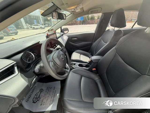 Toyota Corolla id 4299868 из Китая 12