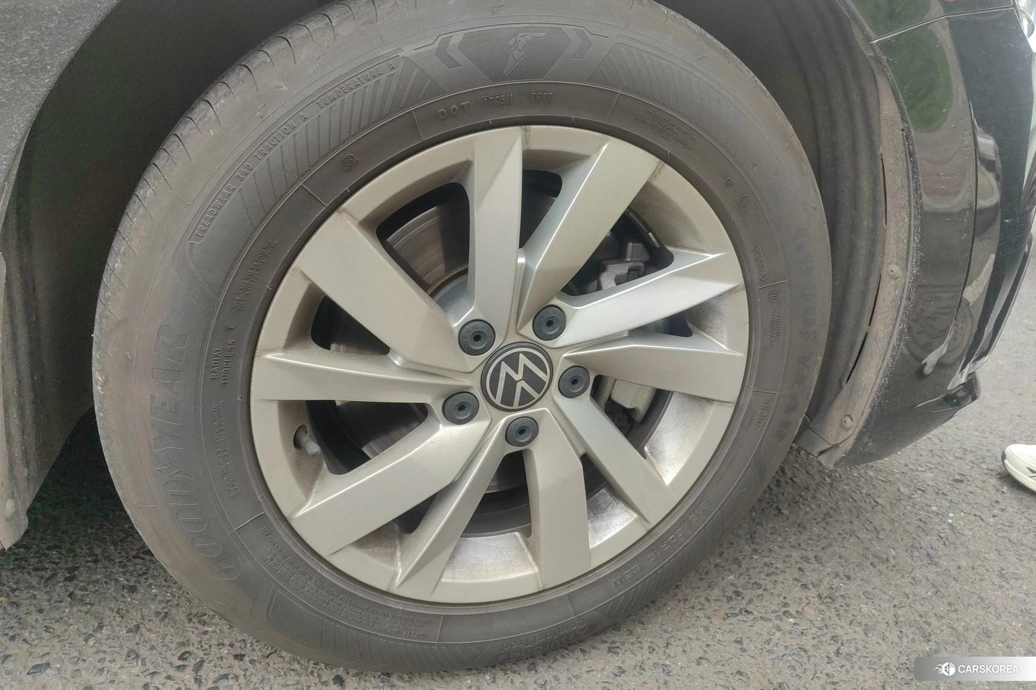Volkswagen Passat id 4452122 из Китая 9