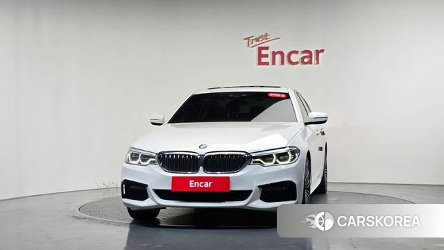 BMW 5 Series (G30) id 4894823 из Кореи 12