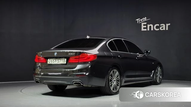 BMW 5 Series (G30) id 4785434 из Кореи 12
