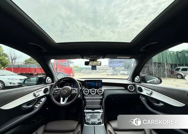 Mercedes-Benz GLC 2021 Черный из Китая, фото 2