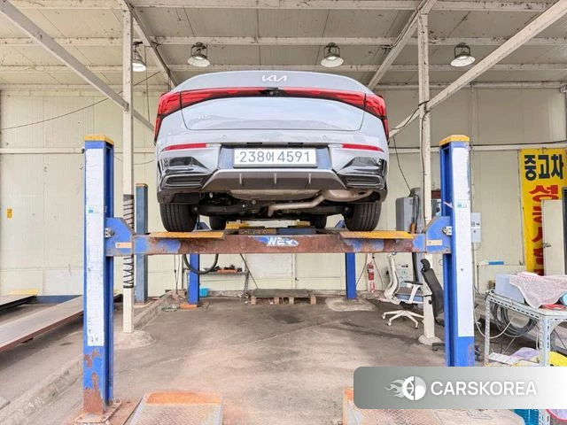 Kia K5 3rd generation 2024 Серебристо-серый из Кореи, фото 2