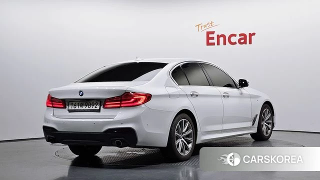 BMW 5 Series (G30) id 4610448 из Кореи 12