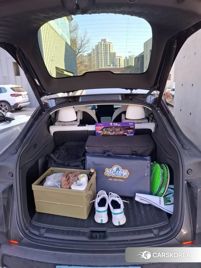 Tesla Model Y 2025 Серый из Кореи, фото 2