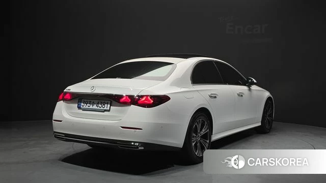 Mercedes-Benz E-Class W214 id 4602546 из Кореи 12