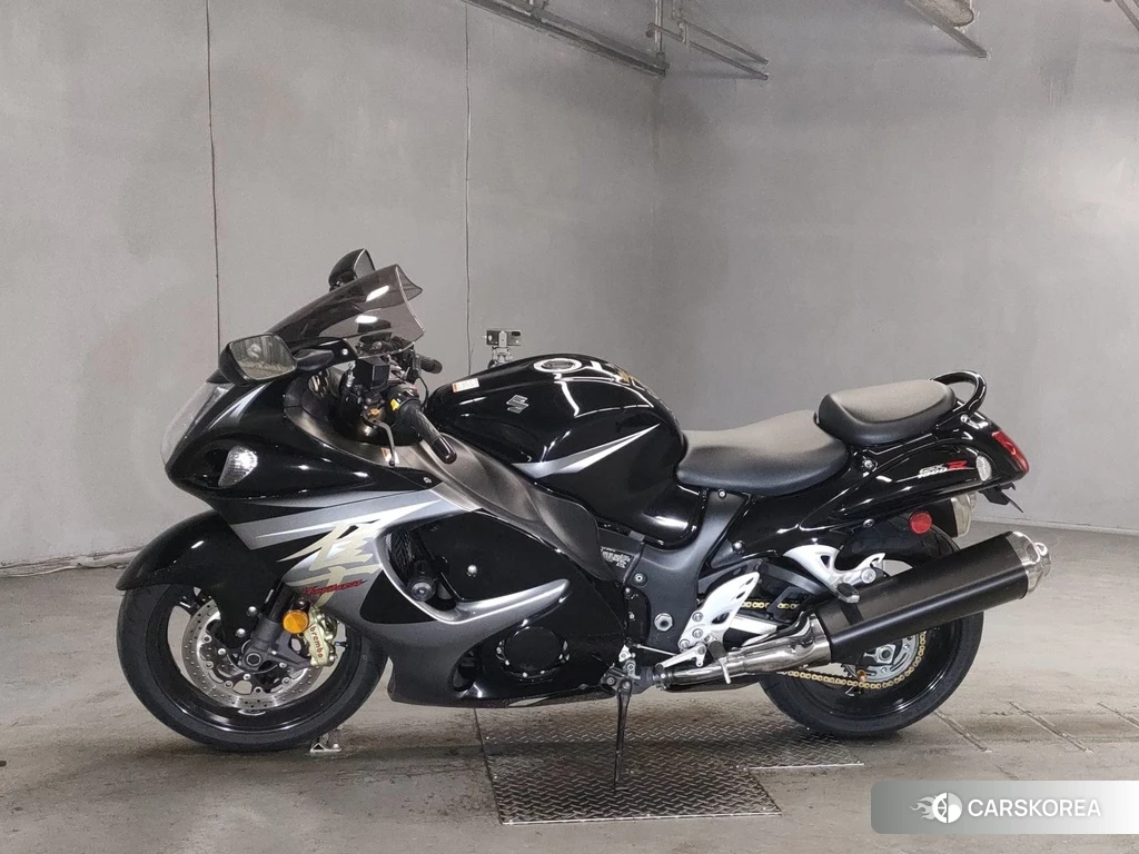 Проданный Suzuki GSX1300R HAYABUSA 2015 из Японии