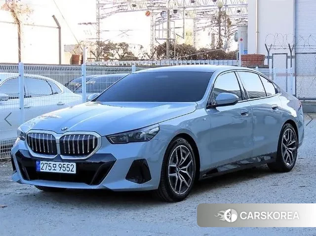 BMW 5 Series (G60) id 3426334 из Кореи 12