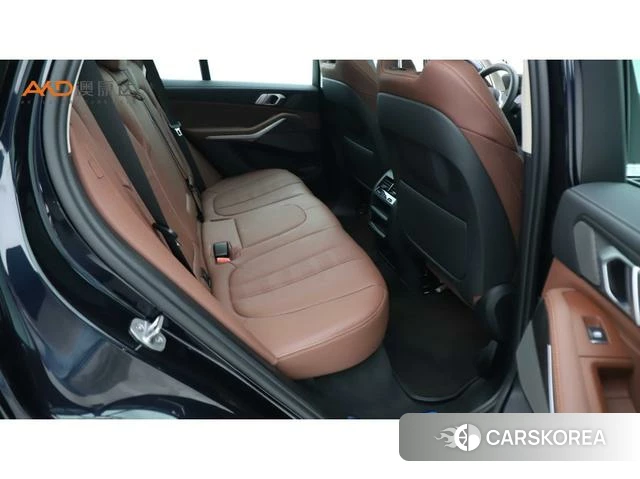 BMW X5 (imported) 2021 Черный из Китая, фото 2