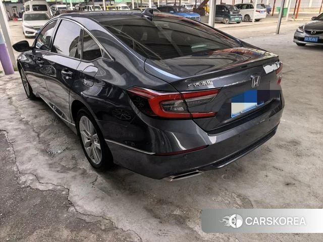 Honda Accord id 4213057 из Китая 7
