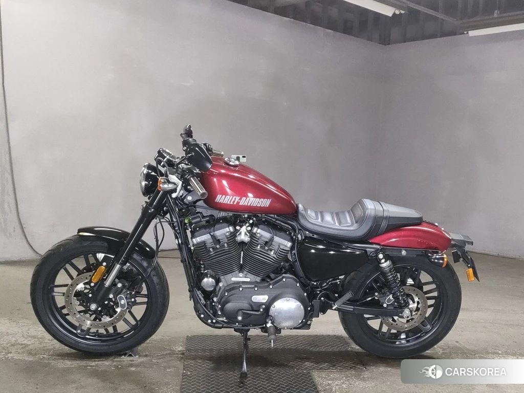 Проданный Harley-Davidson Sportster XL1200CX Roadster 2017 из Японии, фото 2