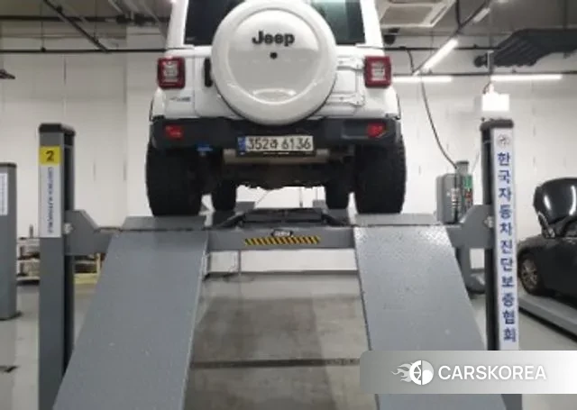 Jeep Wrangler (JL) 2022 Белый из Кореи, фото 2