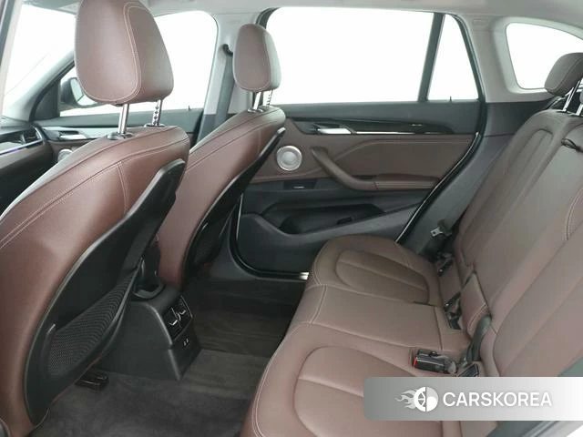 BMW X1 id 4278717 из Китая 8