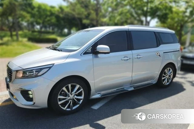 Kia The New Carnival 2018 Серебряный из Кореи, фото 3