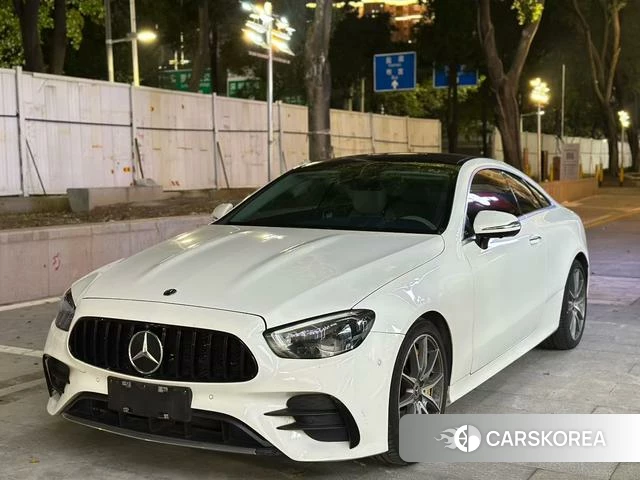 Mercedes-Benz E-class (imported) 2022 Белый из Китая, фото 2