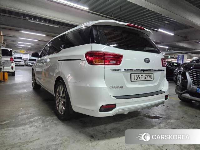 Kia The New Carnival id 4642613 из Кореи 12