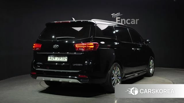 Kia The New Carnival id 3853807 из Кореи 12