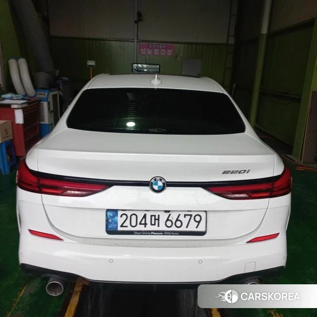 BMW 2 Series Gran Coupe (F44) 2022 Белый из Кореи, фото 2