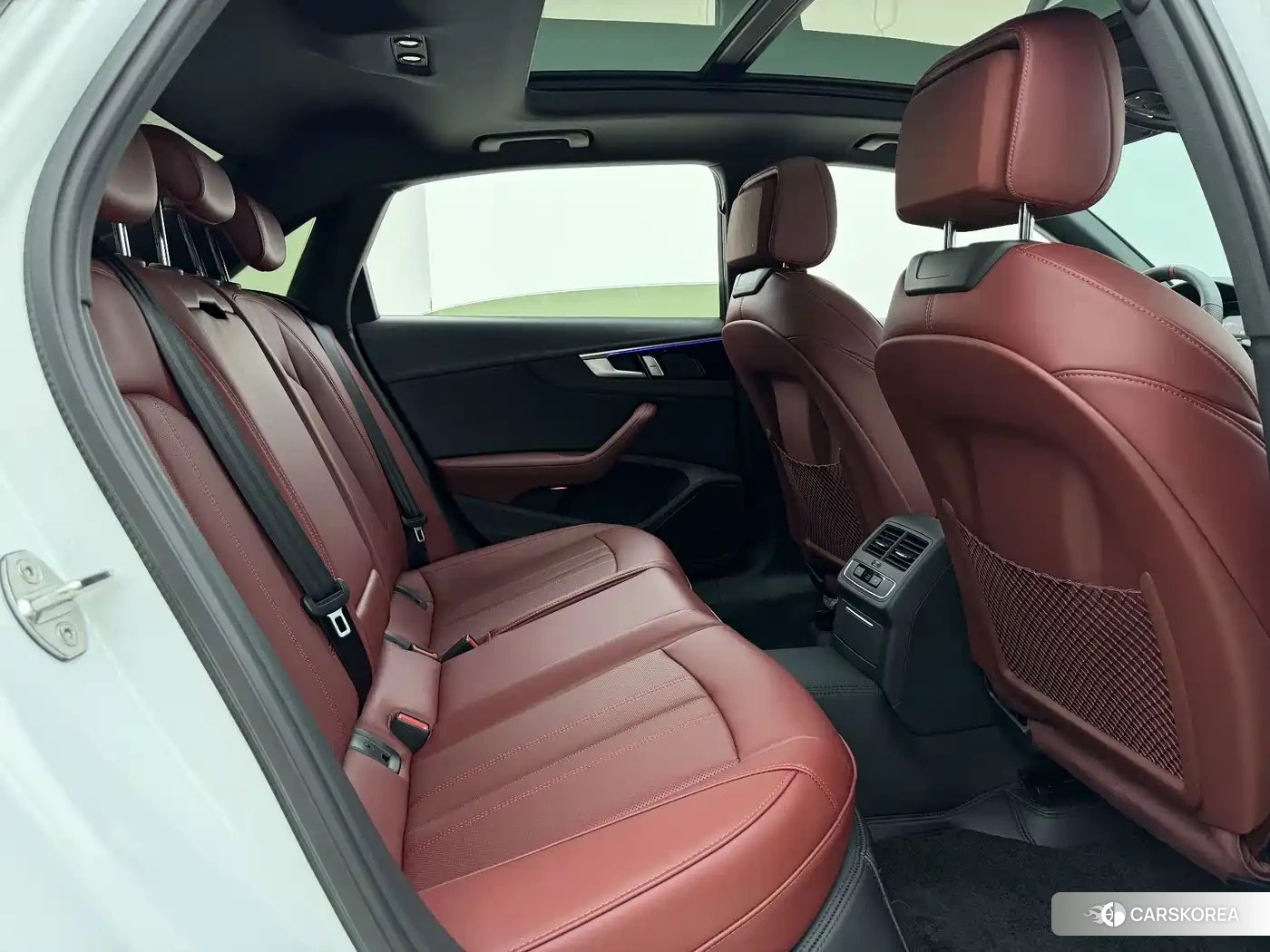 Audi A4L id 4681132 из Китая 12