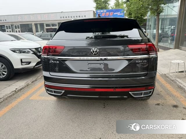Volkswagen Tourang 2022 Темно-серый из Китая, фото 6