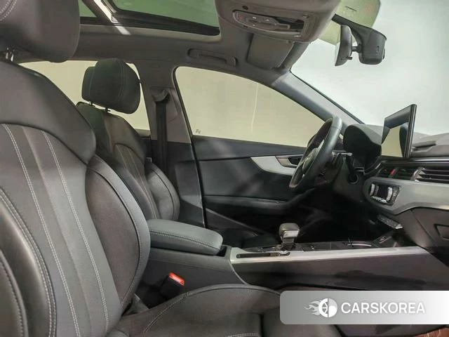 Audi A4L id 4307147 из Китая 9