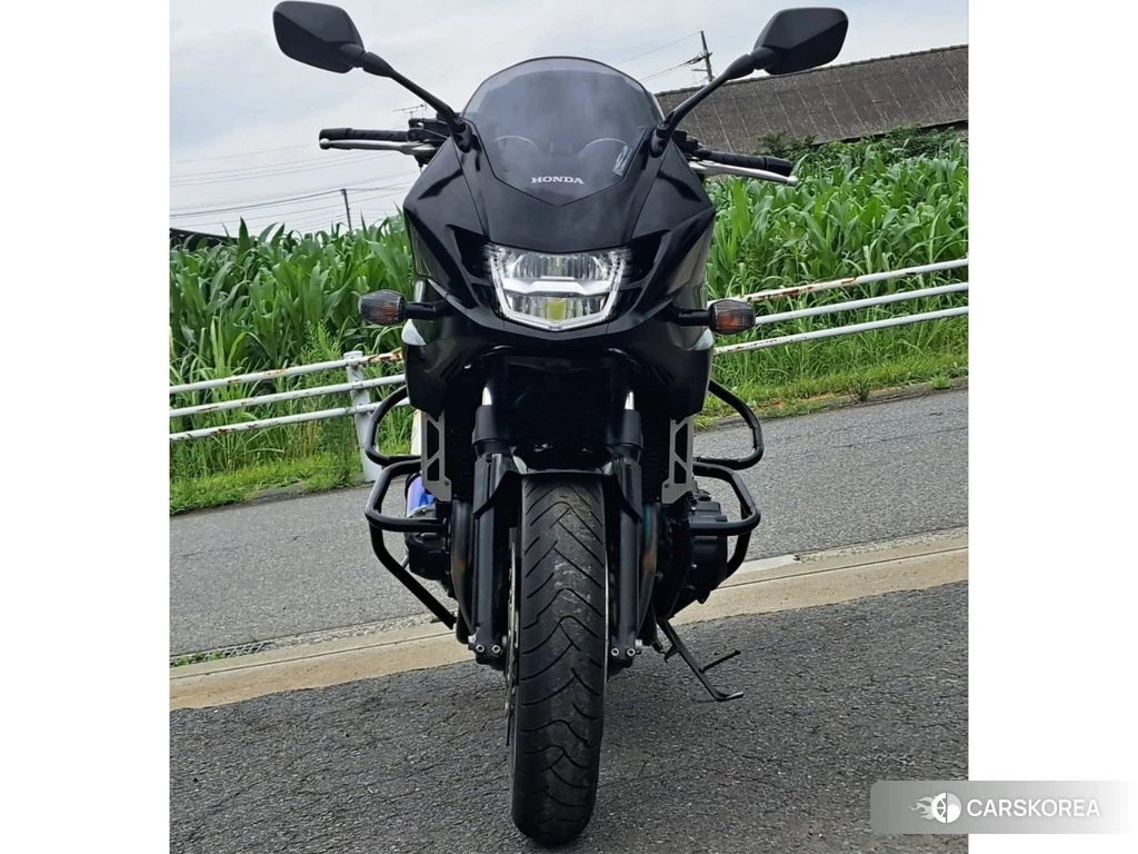 Проданный Honda CB1300SF BOLDOR ABS 2016 из Японии, фото 2