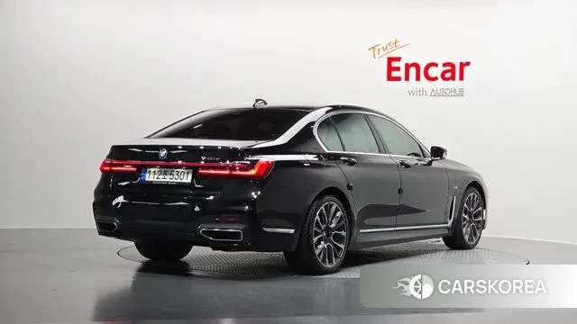 BMW 7 Series (G11) id 3478477 из Кореи 12