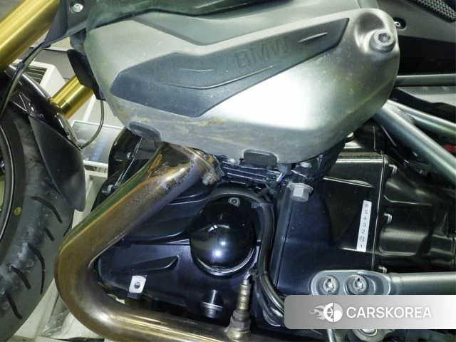 Engine photo