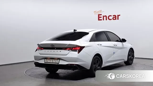 Hyundai Avante Hybrid (CN7) id 3468018 из Кореи 12