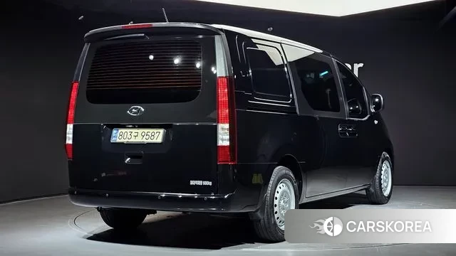 Hyundai Staria id 3032316 из Кореи 12