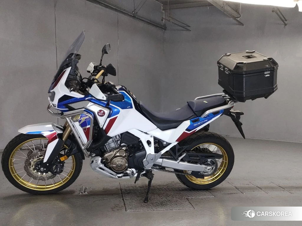 Проданный Honda CRF1100L AFRICA TWIN ADV ES DCT 2020 из Японии, фото 2