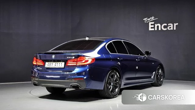 BMW 5 Series (G30) id 4689556 из Кореи 12