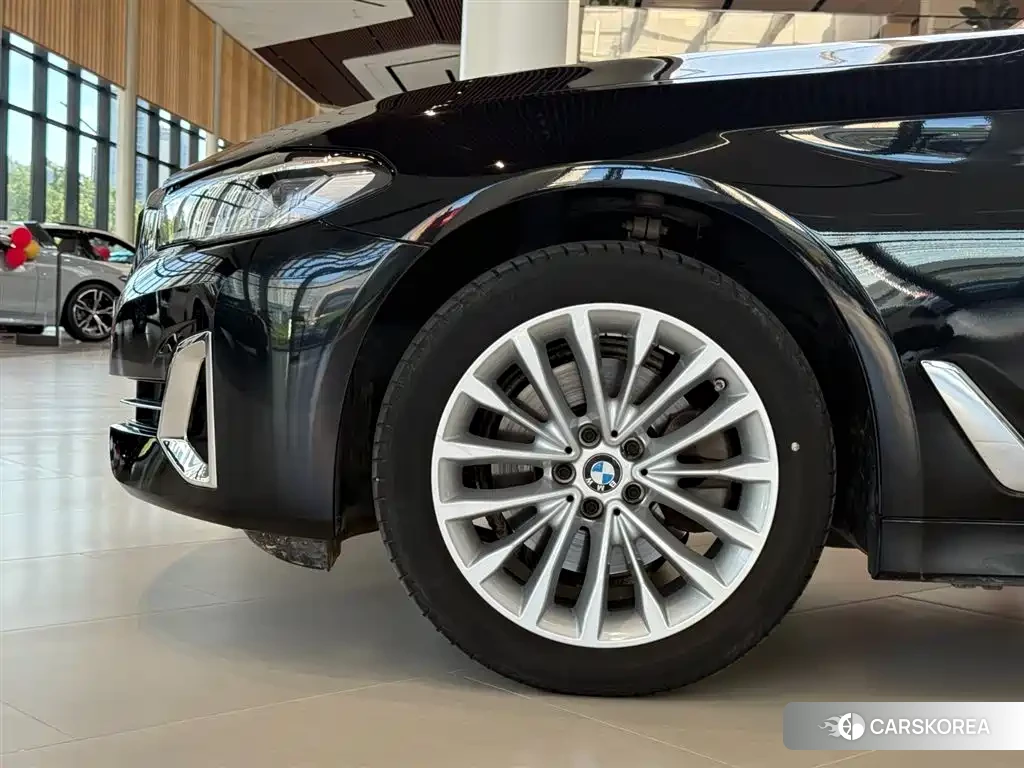 BMW 5 series id 4553762 из Китая 8