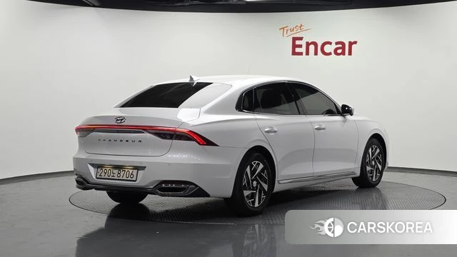 Hyundai The New Grandeur IG Hybrid id 4330415 из Кореи 12
