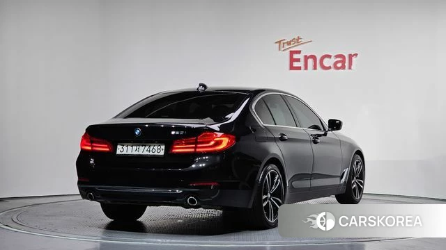 BMW 5 Series (G30) id 4325166 из Кореи 12