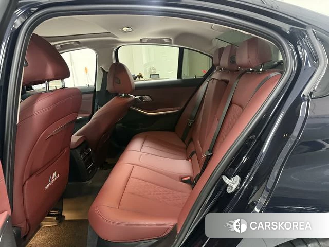 BMW 3 series id 4276867 из Китая 11