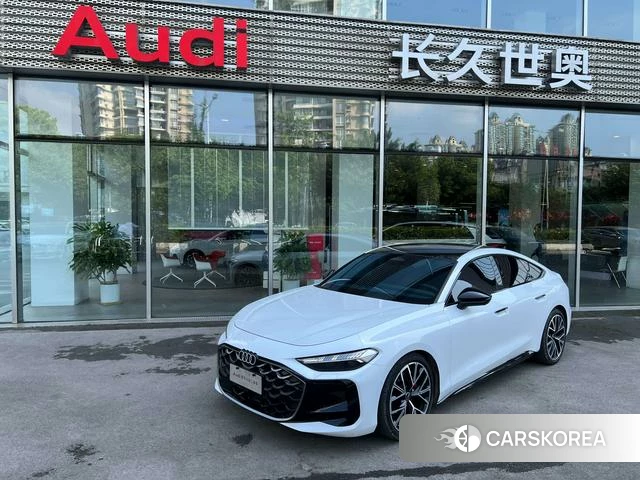 Audi A5L Sportback 2026 Белый из Китая, фото 4