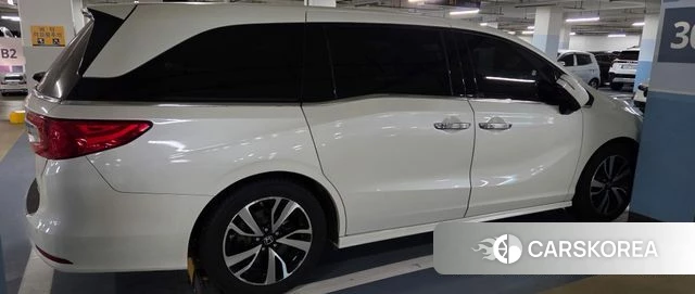 Honda Odyssey 2019 Белый из Кореи, фото 6