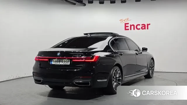 BMW 7 Series (G11) id 3606484 из Кореи 12